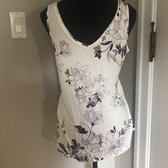 Ladies NWT Dynamite White & Purple Zip Tank - Size Small - Picture 5 of 7
